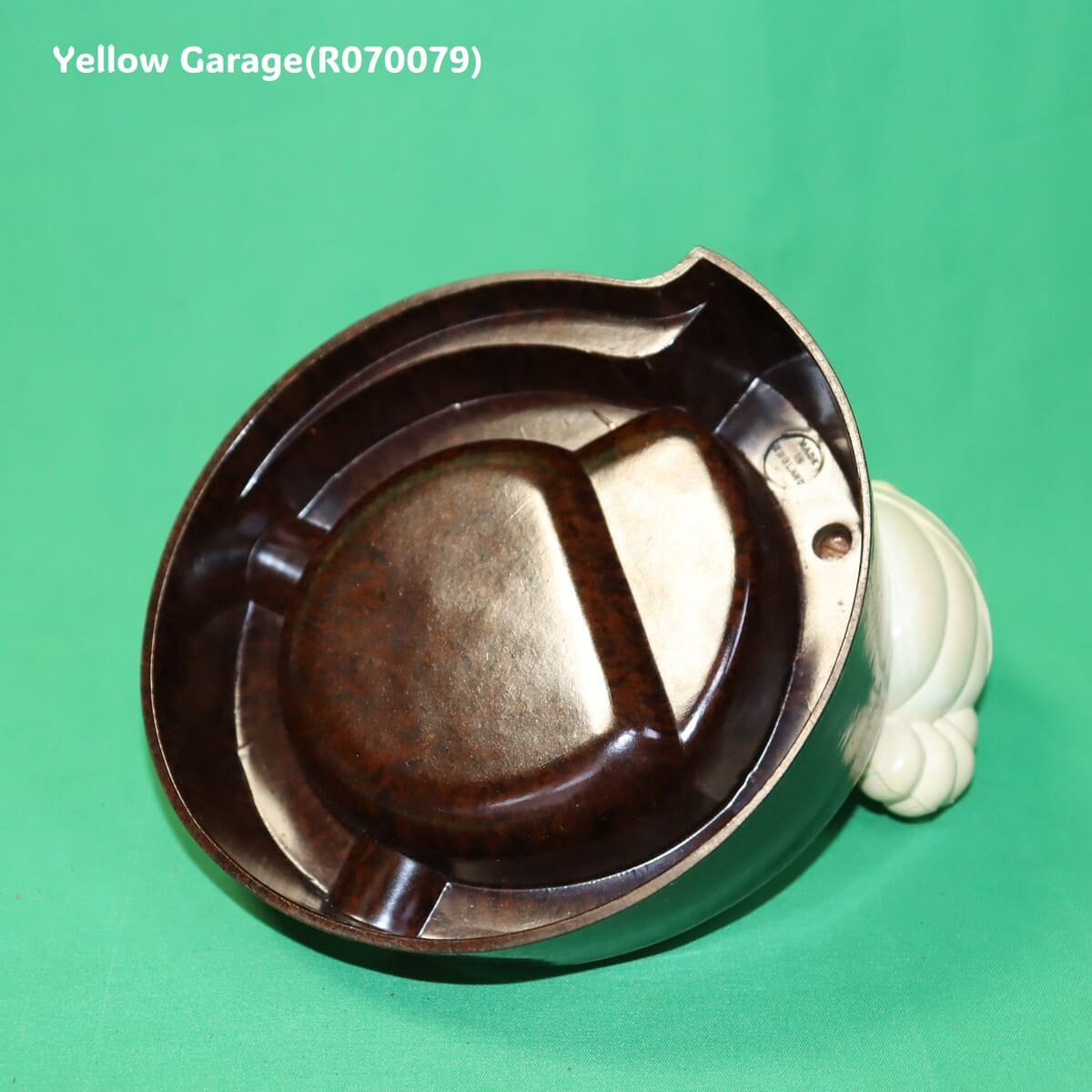 【英国製オリジナル】ミシュラン ビバンダム 灰皿（ベークライト製・ヴィンテージ1940〜50年代）