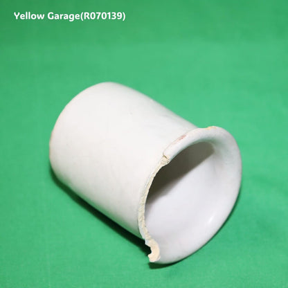 白釉の小さなアンティーク陶器ポット_拡大口右下