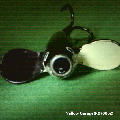 ヴィンテージ メタルフィッシュルアー（スクリューフィン付き）