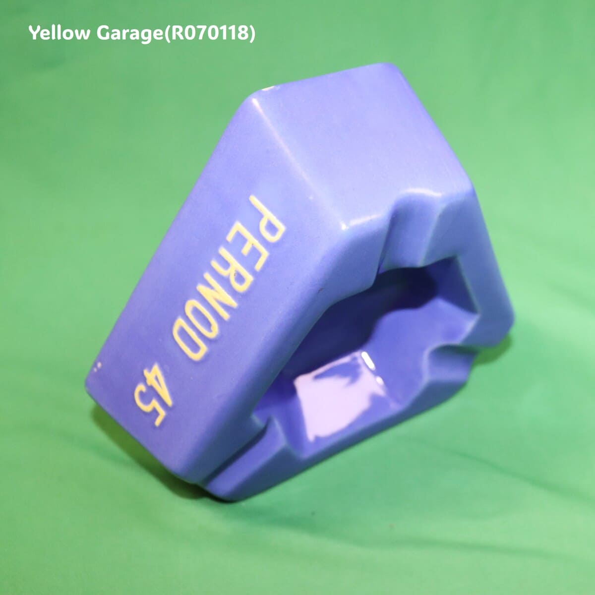 ヴィンテージ PERNOD 45 アッシュトレイ（フランス製 ブルー陶器）