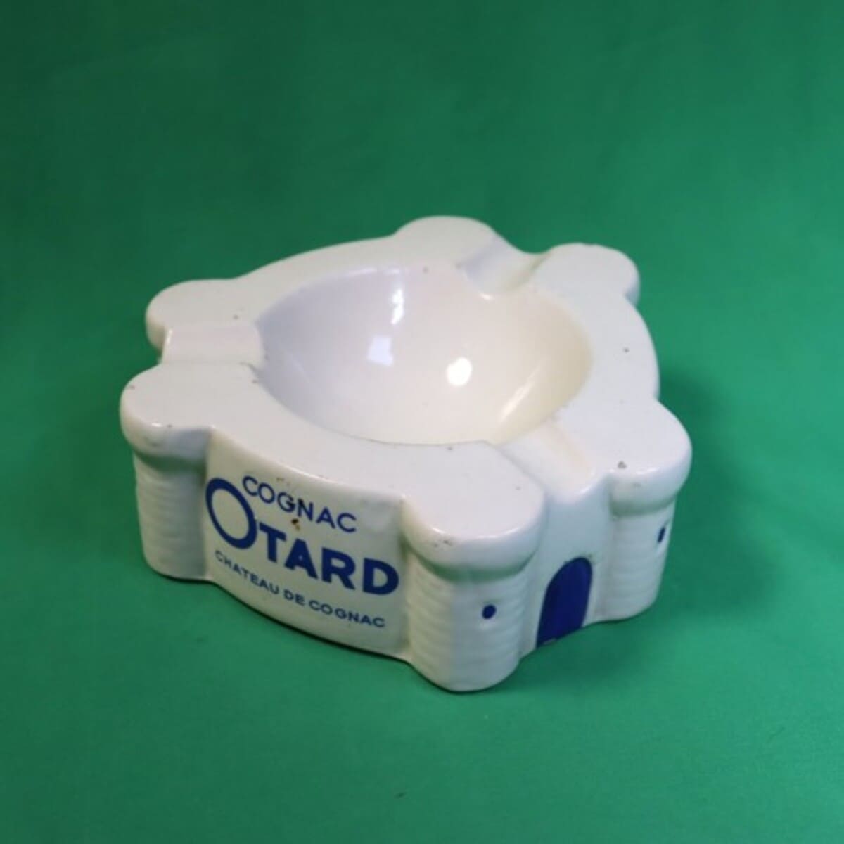 アンティーク灰皿「COGNAC OTARD」シャトー・ド・コニャック モチーフ