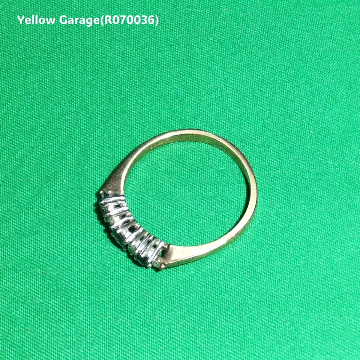 ヴィンテージ イギリス製 サファイア＆ダイヤモンド リング（専用ケース付き）