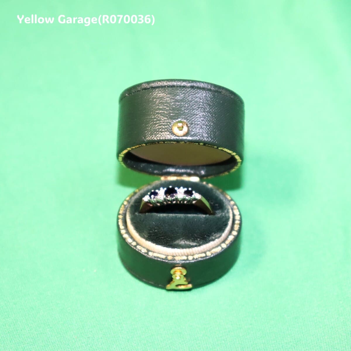 ヴィンテージ イギリス製 サファイア＆ダイヤモンド リング（専用ケース付き）