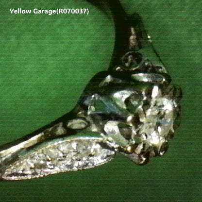 アンティーク イギリス製 ダイヤモンドリング（専用ケース付き）