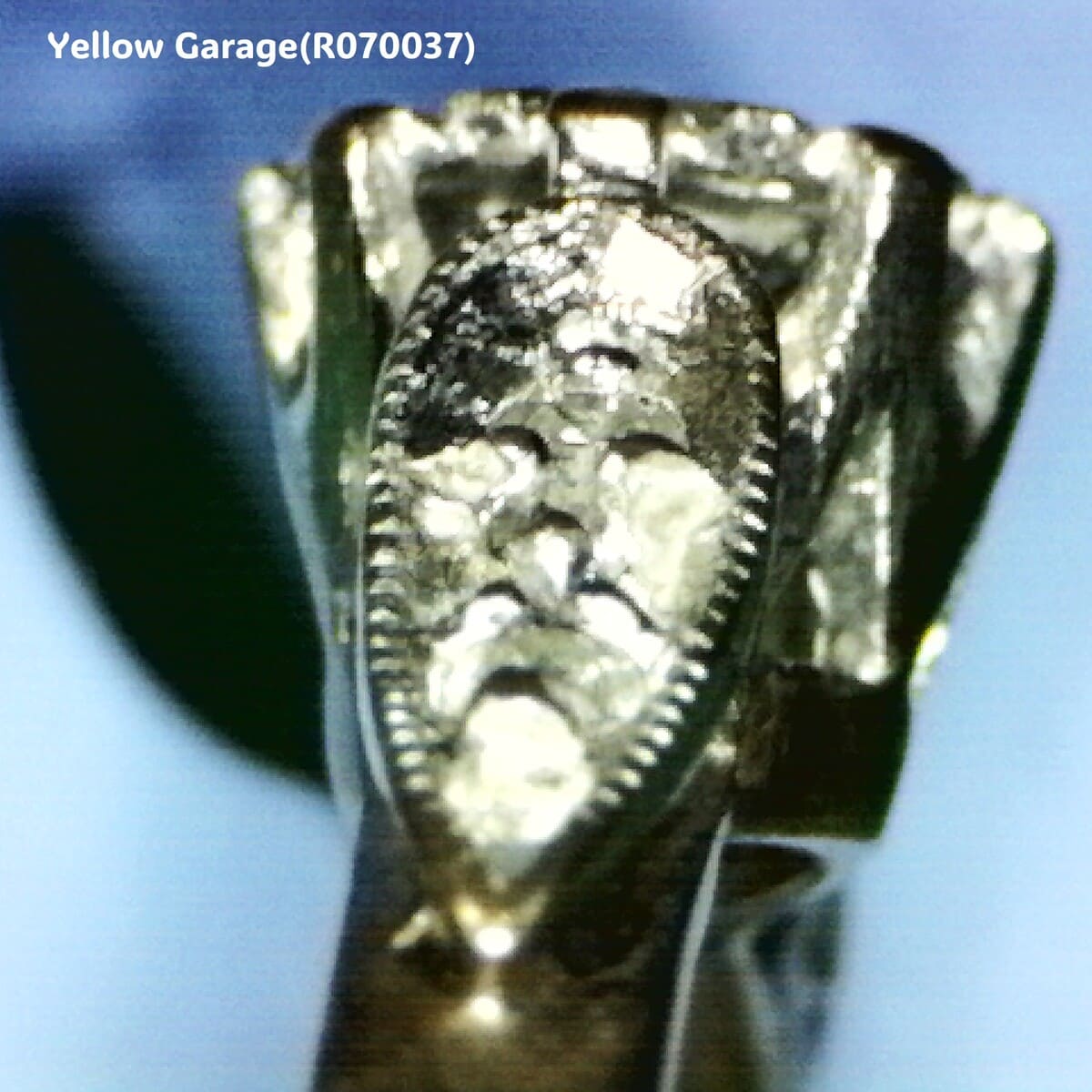 アンティーク イギリス製 ダイヤモンドリング（専用ケース付き）