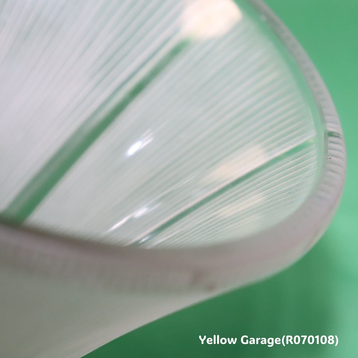 【R. Lalique】ヴィンテージ フロステッドガラスベース《麦穂文様》フランス製