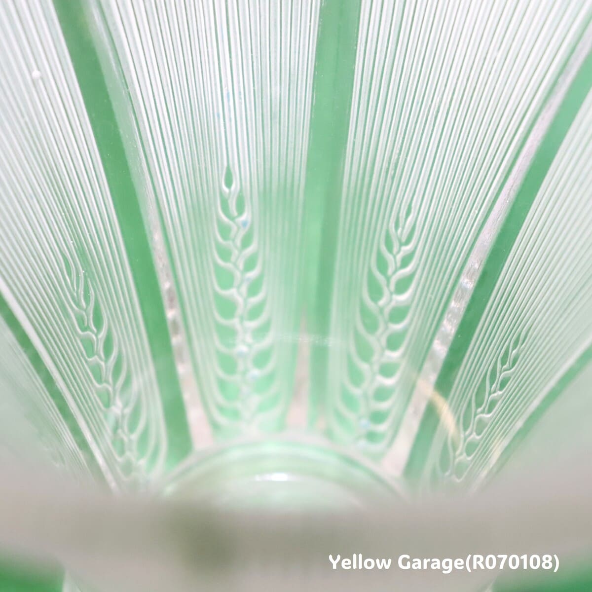 【R. Lalique】ヴィンテージ フロステッドガラスベース《麦穂文様》フランス製