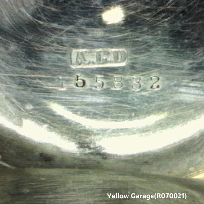 英国ホールマーク純銀ケース × スイス製ムーブメント