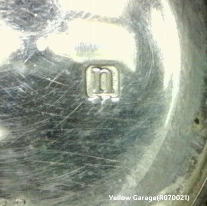 英国ホールマーク純銀ケース × スイス製ムーブメント