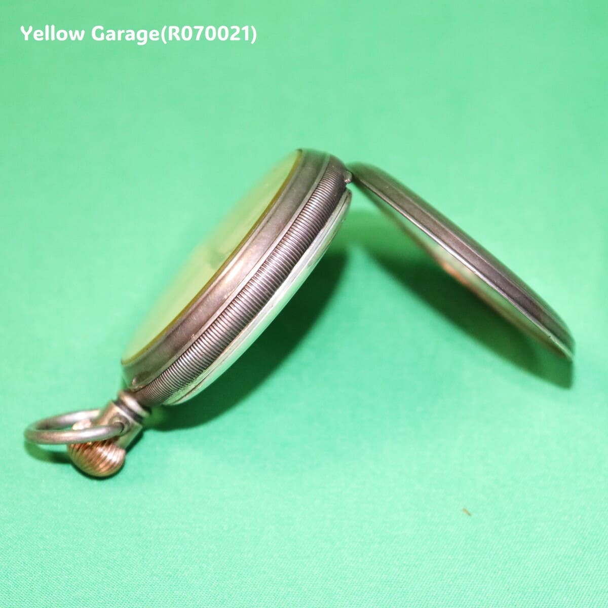 英国ホールマーク純銀ケース × スイス製ムーブメント