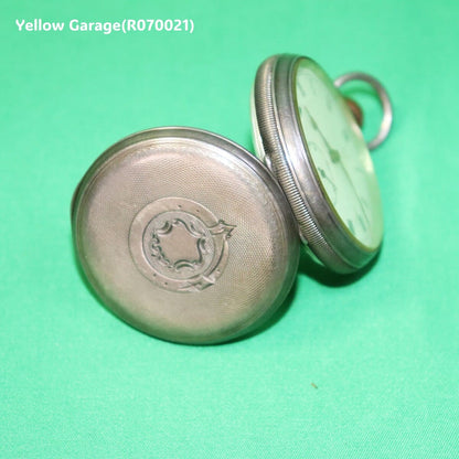 英国ホールマーク純銀ケース × スイス製ムーブメント