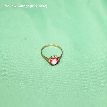 イギリス製ヴィンテージリング オーストラリア産オパール＆ルビー（K9ゴールド・1970年代・Birmingham刻印） 専用ケース付き