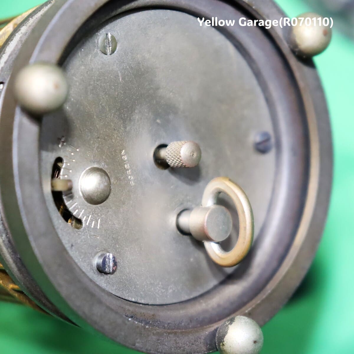 ヴィンテージ 鳥かご型ロータリークロック（マーブルベース）