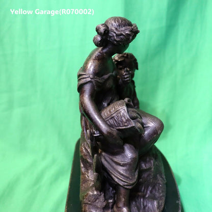 静寂の中に漂うアンティークの優雅さ