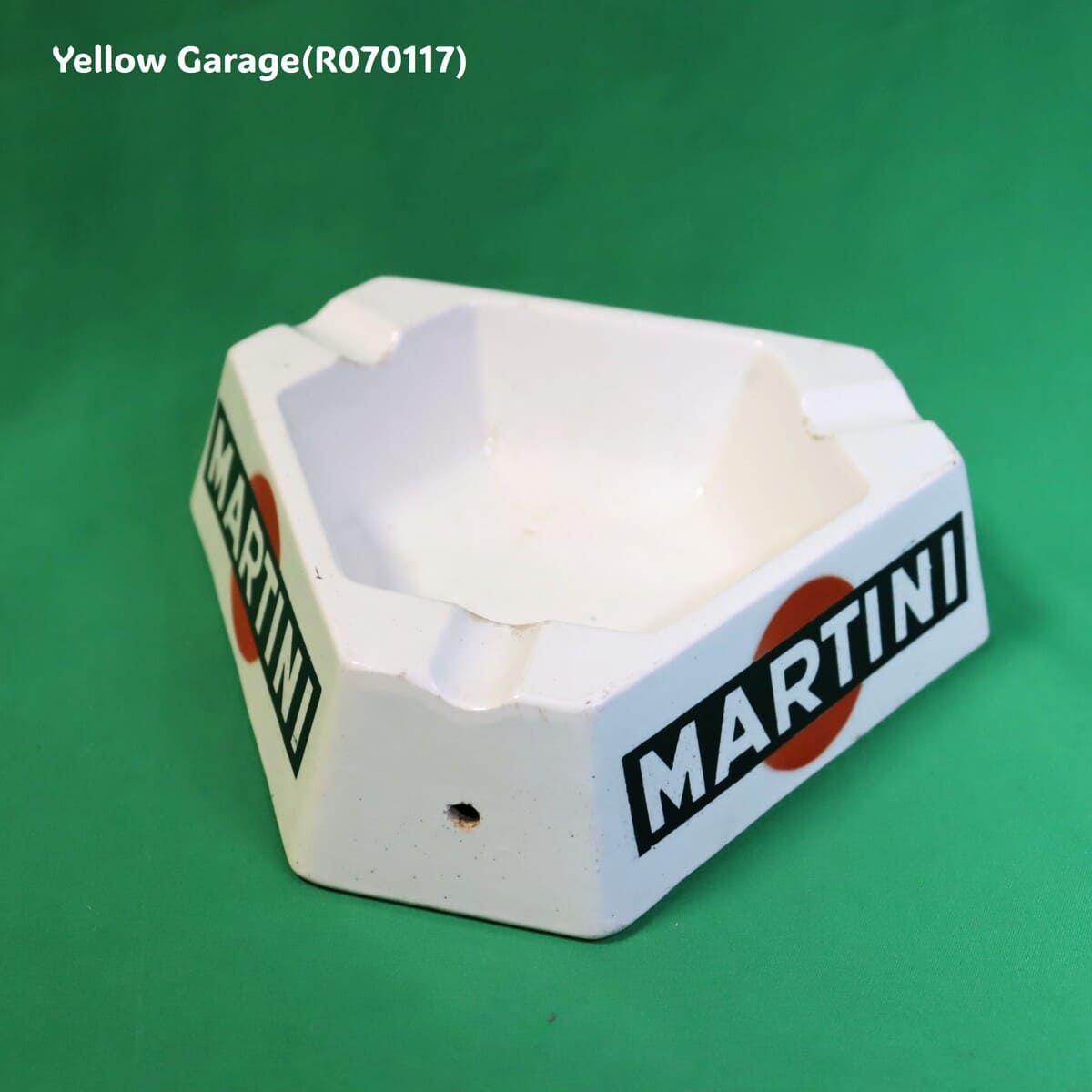 フランスの名窯 Sarreguemines（サルグミンヌ） による広告用陶製アッシュトレイ