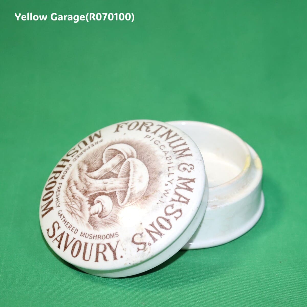 フォートナム＆メイソン 陶器製マッシュルーム・セイヴォリーポット（アンティーク）