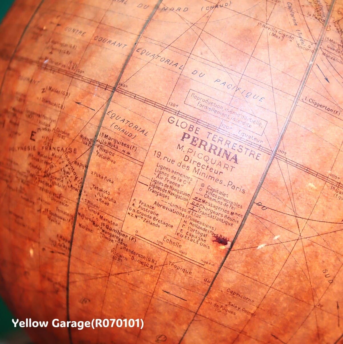 ヴィンテージ照明付き地球儀「GLOBE TERRESTRE PERRINA」 フランス製