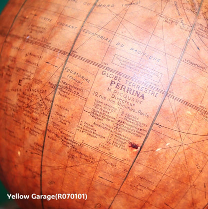 ヴィンテージ照明付き地球儀「GLOBE TERRESTRE PERRINA」 フランス製