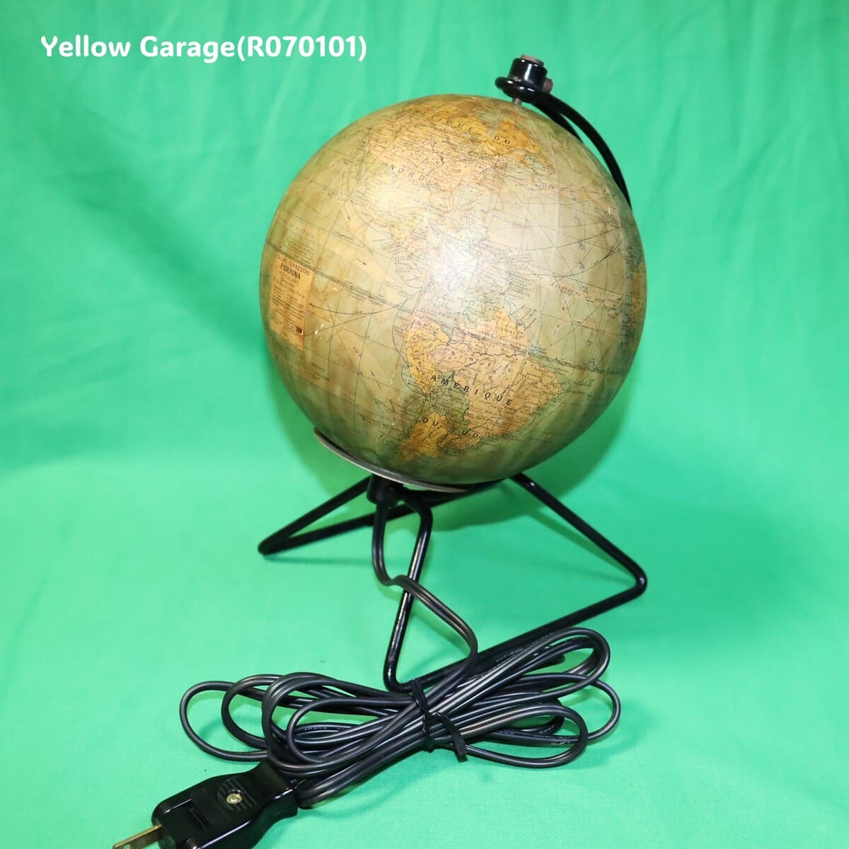 ヴィンテージ照明付き地球儀「GLOBE TERRESTRE PERRINA」 フランス製