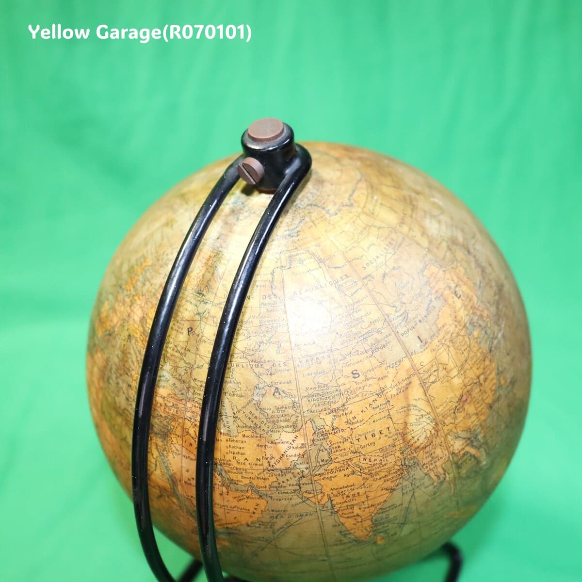 ヴィンテージ照明付き地球儀「GLOBE TERRESTRE PERRINA」 フランス製