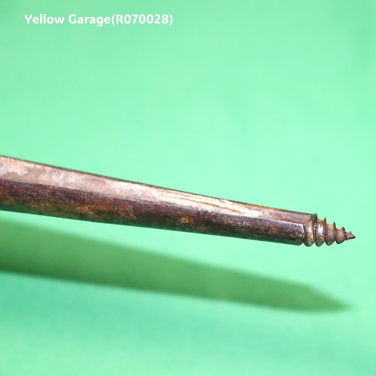 英国シェフィールドの老舗工具メーカー I.SORBY 製のアンティーク大工道具「スパイラルボーラー（オーガードリル）」