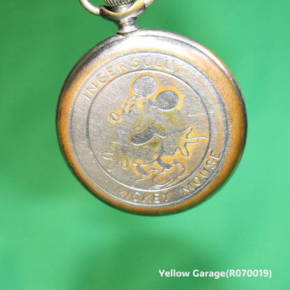 ミッキーが時を刻む、夢と歴史の懐中時計