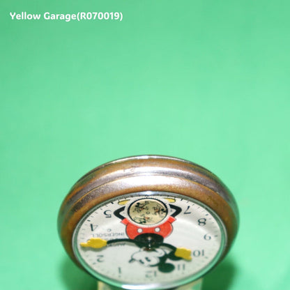 ミッキーが時を刻む、夢と歴史の懐中時計