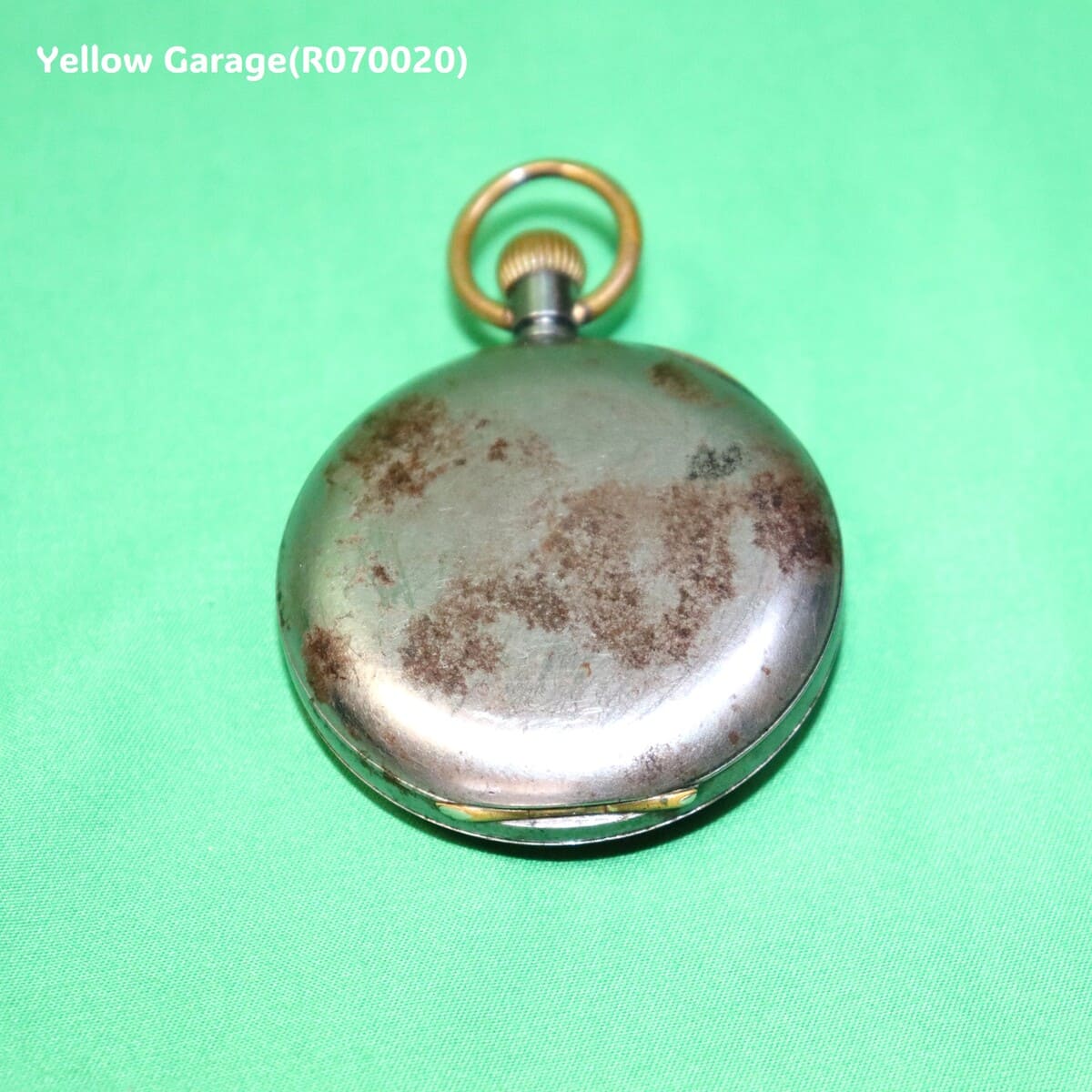 100年以上前に製造された、スイス名門 OMEGA（オメガ） のアンティーク懐中時計