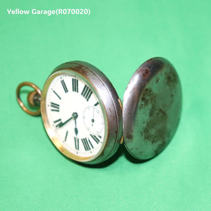 100年以上の時を刻む ― OMEGA ガンメタル懐中時計