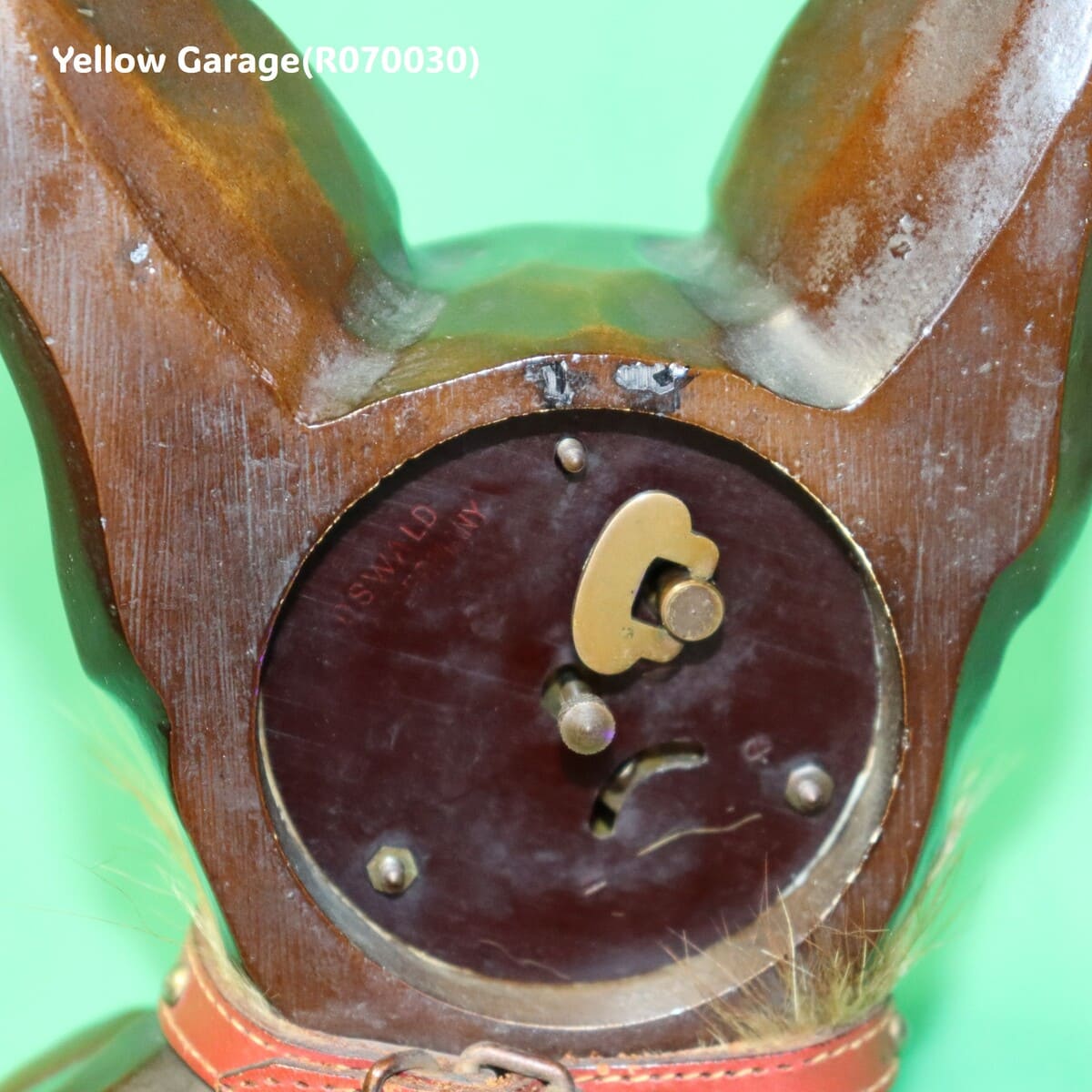 Oswald（オズワルド）社製 ブルドッグ型アイクロック｜1950年代・ドイツ製