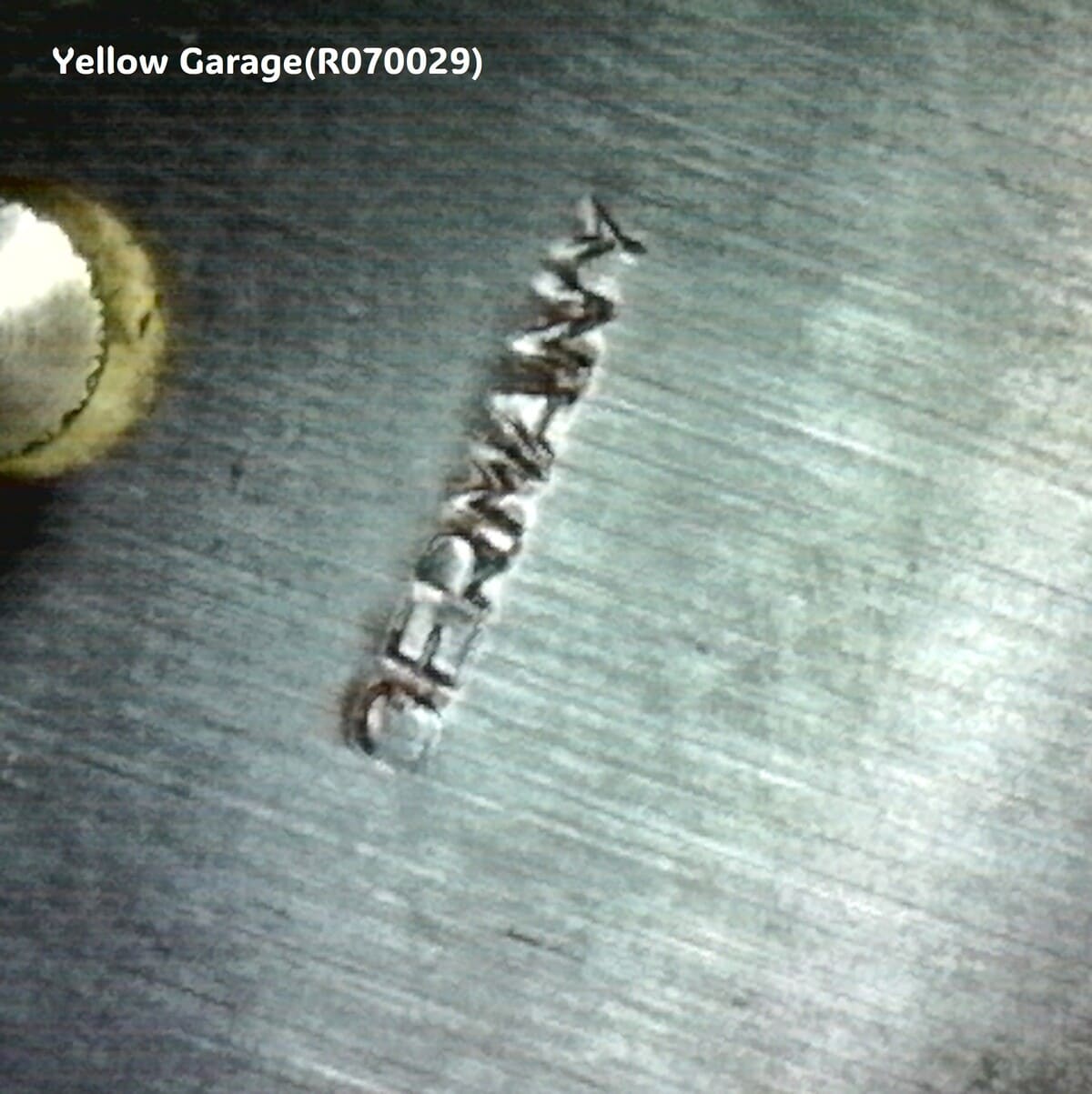 Oswald（オズワルド）社製 シュナウザー風アイクロック（目玉時計）｜1950年代・ドイツ製