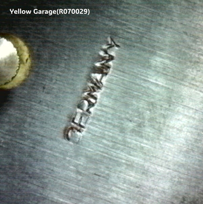 Oswald（オズワルド）社製 シュナウザー風アイクロック（目玉時計）｜1950年代・ドイツ製