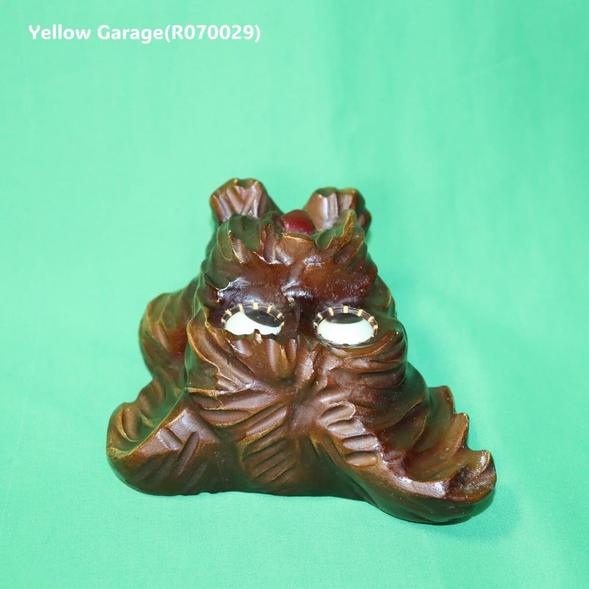 Oswald（オズワルド）社製 シュナウザー風アイクロック（目玉時計）｜1950年代・ドイツ製