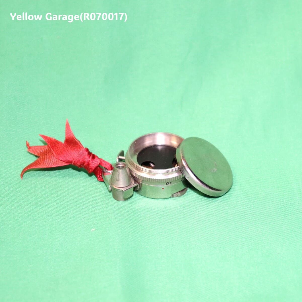 手のひらサイズに宿る戦後の記憶