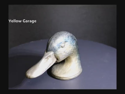 フランス・パリの老舗金物商 KIRBY, BEARD &amp; Co. によって製作されたアヒル（DUCK）をモチーフにした真鍮製ヴィンテージ・ボトルオープナー＿動画