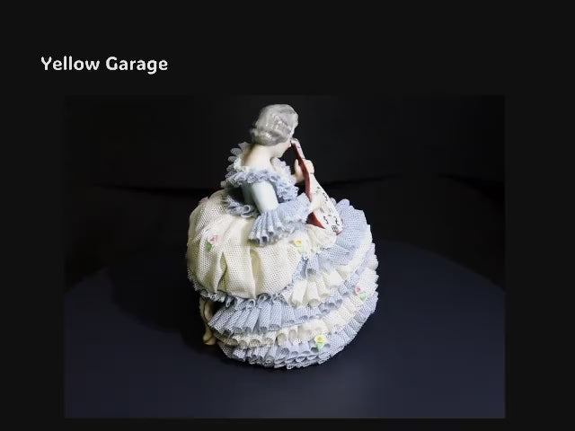 優雅なレースと繊細な造形美が映えるドイツ製アンティーク人形
時を超えて愛される、クラシカルな“Gina”モデル動画