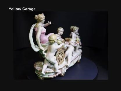 永遠の愛と優美の象徴
花車を引く天使たちが奏でるロマンチックな情景動画