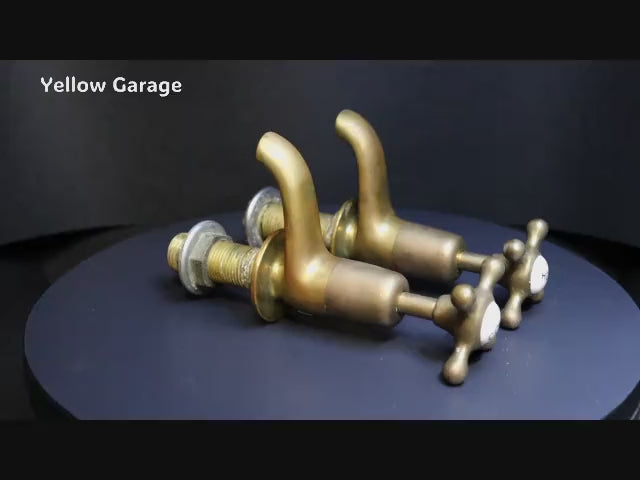 ヴィクトリアンスタイル 真鍮製アンティーク蛇口（HOT & COLD ペア）　動画