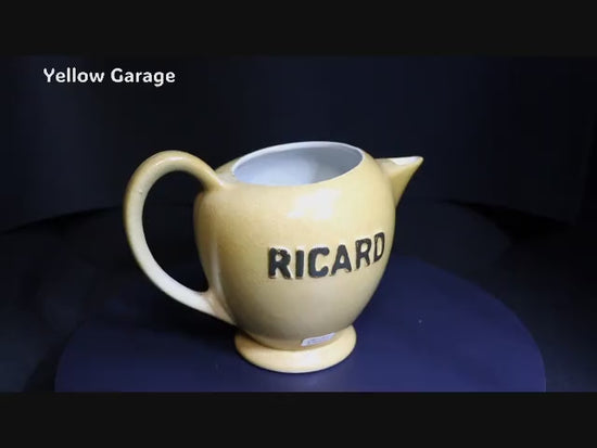 フランスの陶芸工房 Atelier de Céramique RICARD によって制作された陶器製のヴィンテージポット_動画