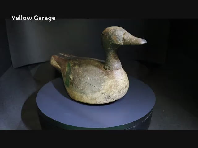 20世紀初期〜中期頃に作られたと推定される木製のカモデコイ（Duck Decoy）