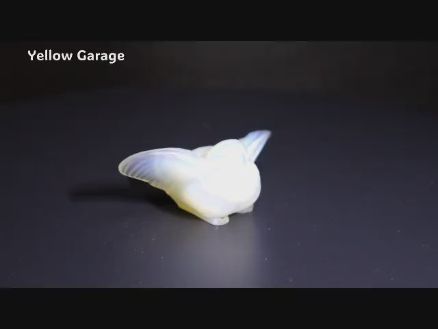 Sabino France製 オパルセントガラス小鳥像 “Oiseau aux Ailes Déployées”　動画