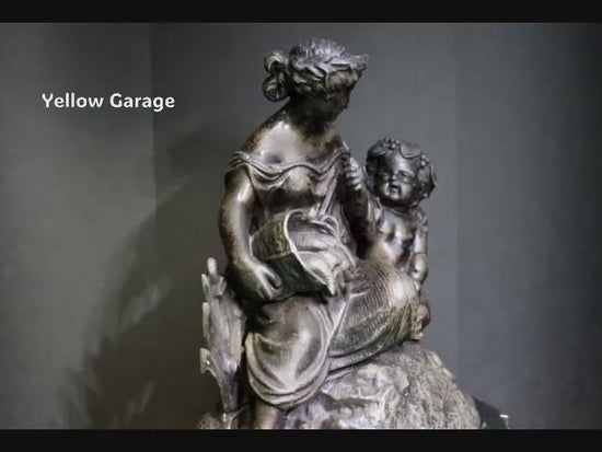 静寂の中に漂うアンティークの優雅さ