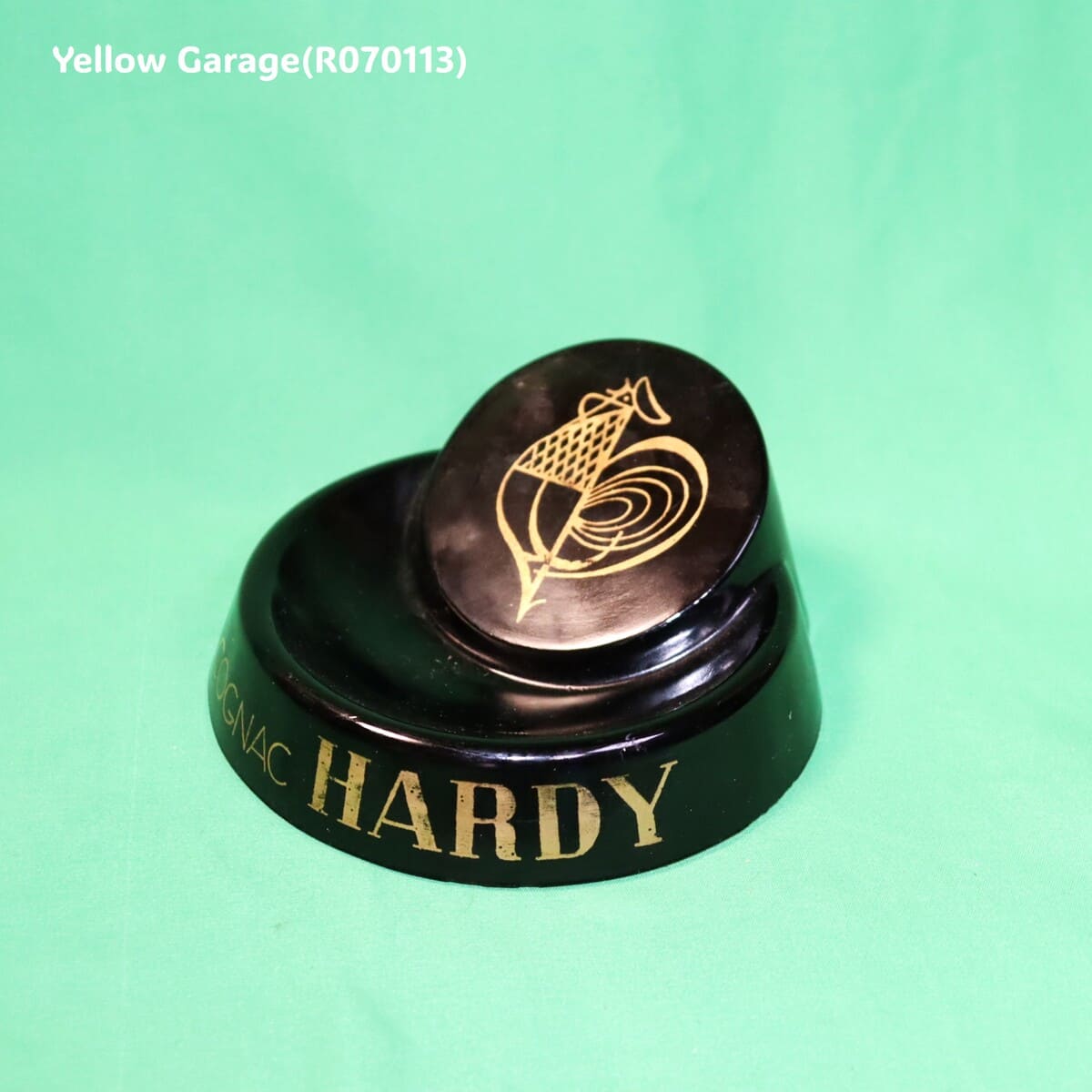 HARDY コニャック ベークライト灰皿｜金色雄鶏ロゴ｜ヴィンテージ