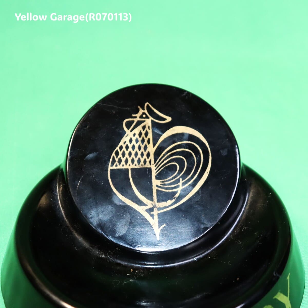 HARDY コニャック・ゴールドロゴ付き ベークライト灰皿（ヴィンテージ）