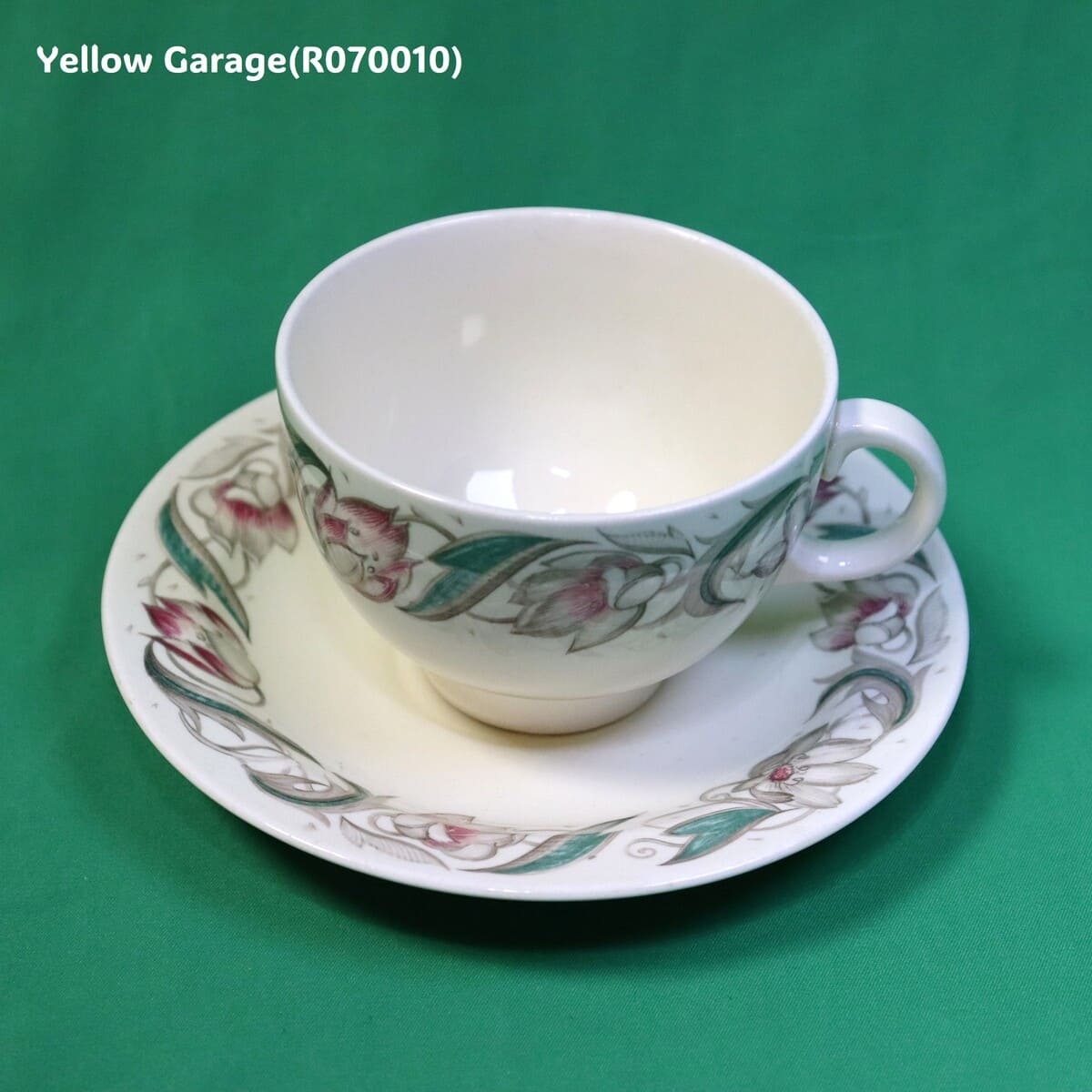 イギリスを代表する陶磁器デザイナー、Susie Cooper（スージー・クーパー） によるヴィンテージのカップ＆ソーサー