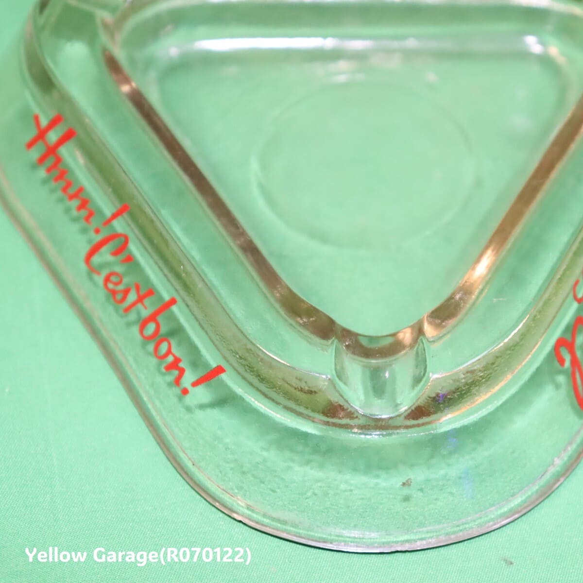 CONFITURES Materne ヴィンテージガラス灰皿｜フランス製三角形