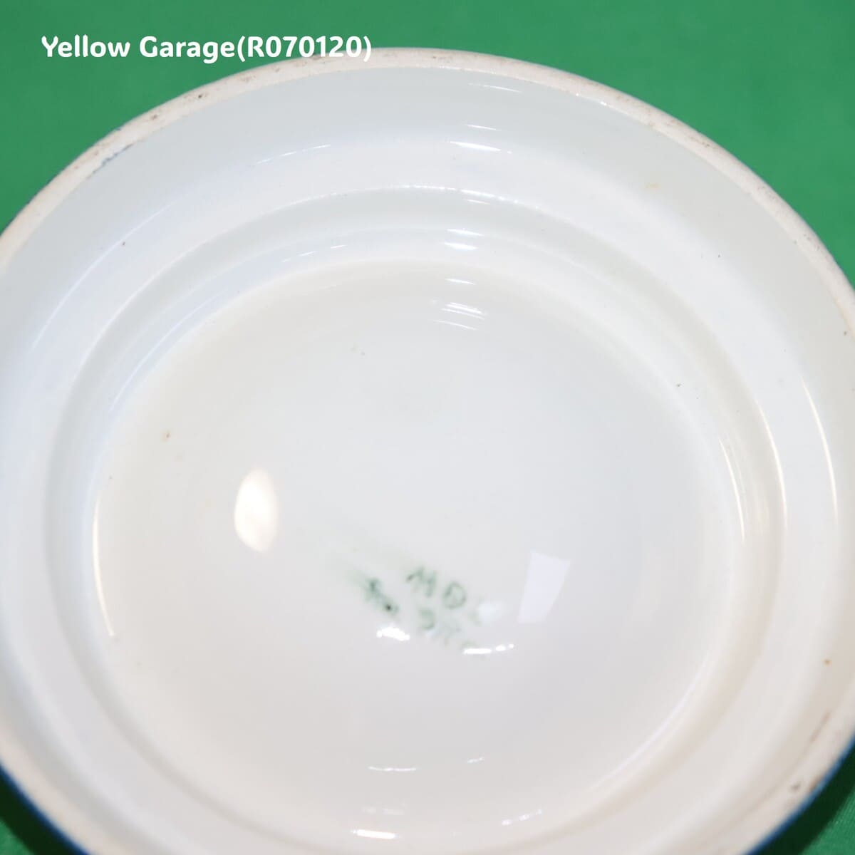 フランスのアニス系リキュールである「PERNOD 45」と「PASTIS 51