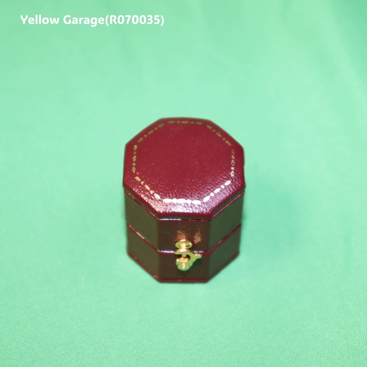 ヴィンテージ イギリス製 9金 一文字ジルコニアリング（専用ケース付き）