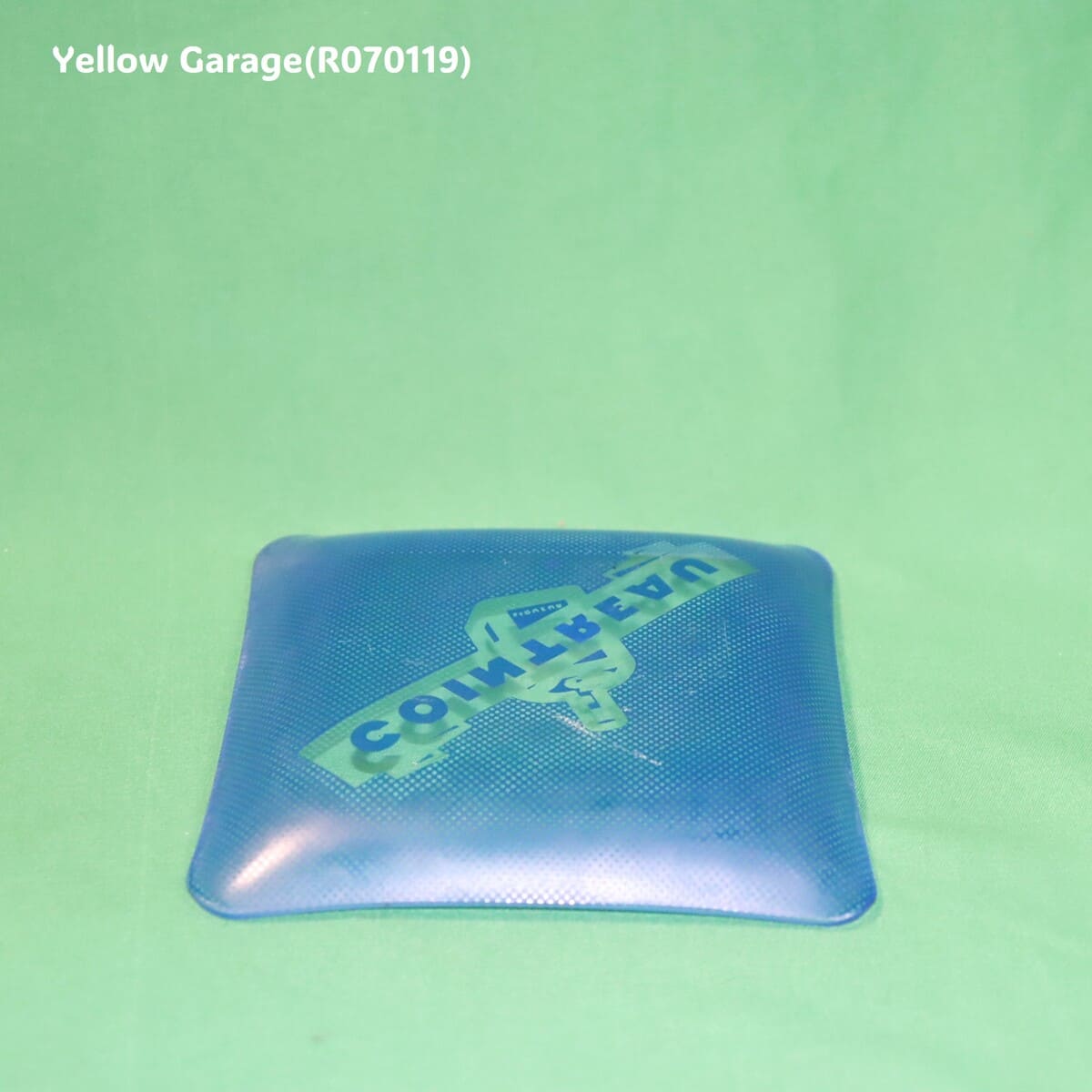 フランスの有名オレンジリキュール「COINTREAU（コアントロー）」のロゴがデザインされたヴィンテージのガラス製トレイ＿裏正面