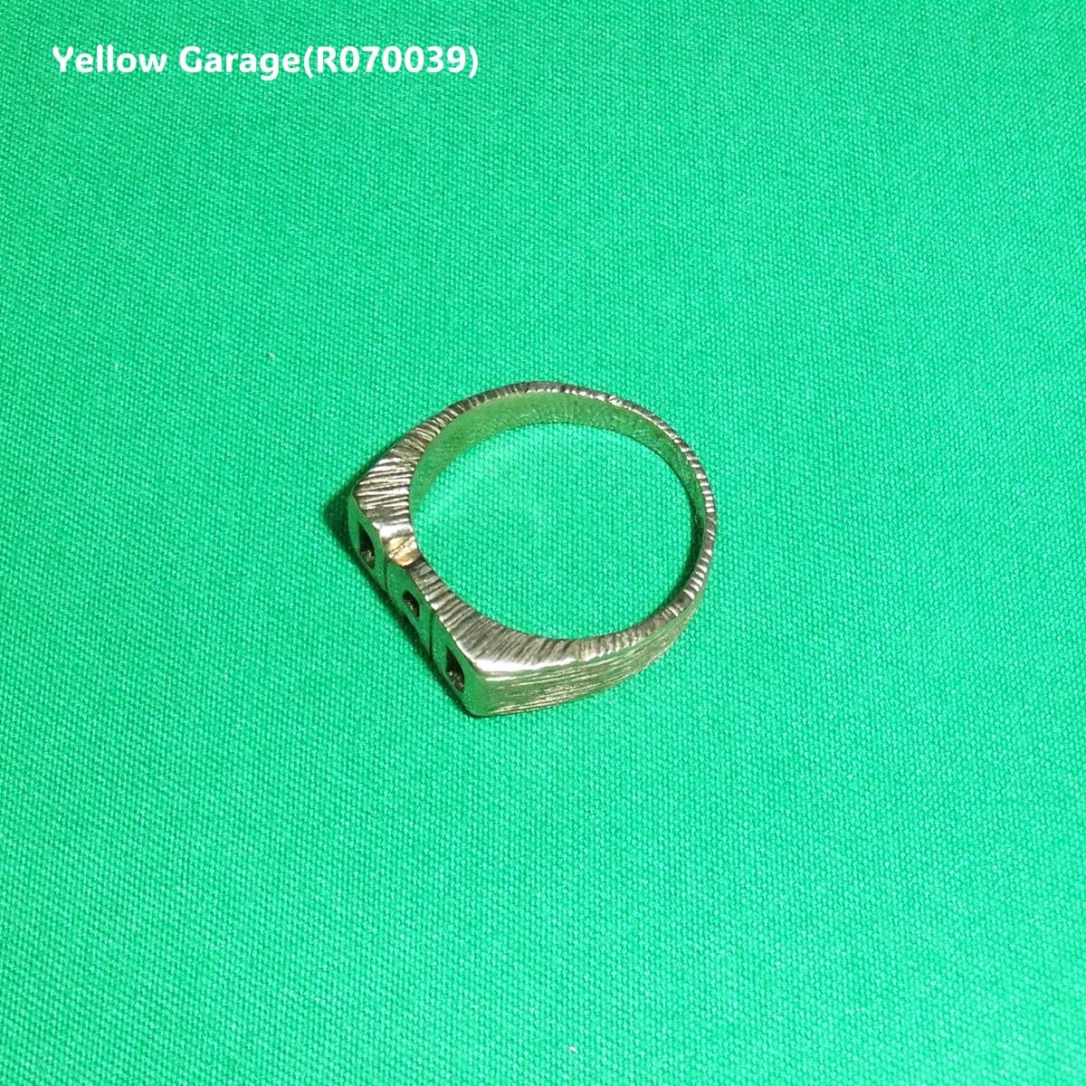 イギリスヴィンテージ 9金「DAD」メンズリング（刻印あり・ケース付き）